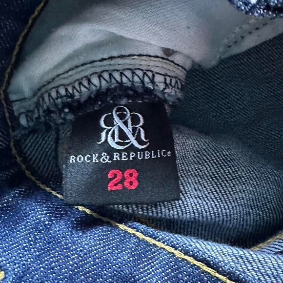 rock and republic flare low-rise jeans - Picture 4 of 4